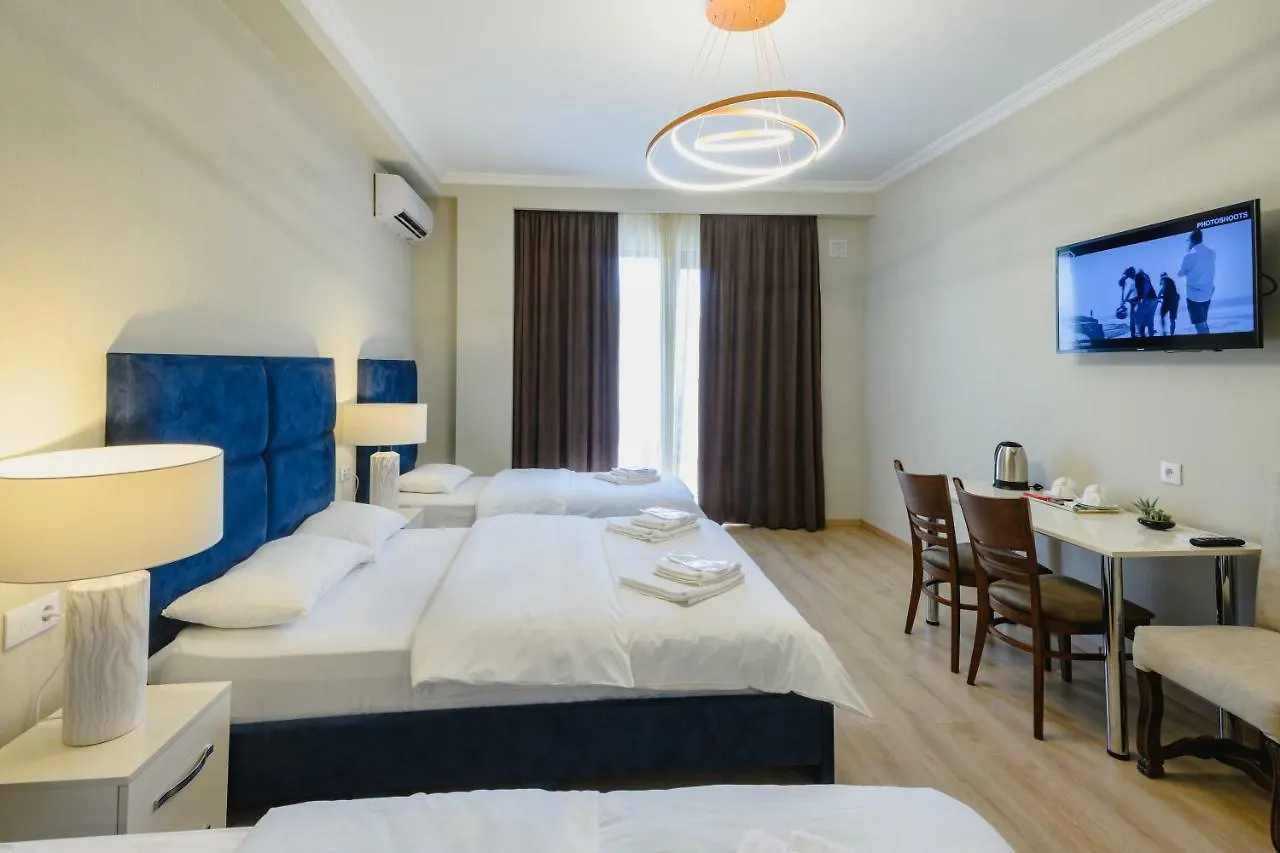 Golden Globe Boutique Hotel تبليسي