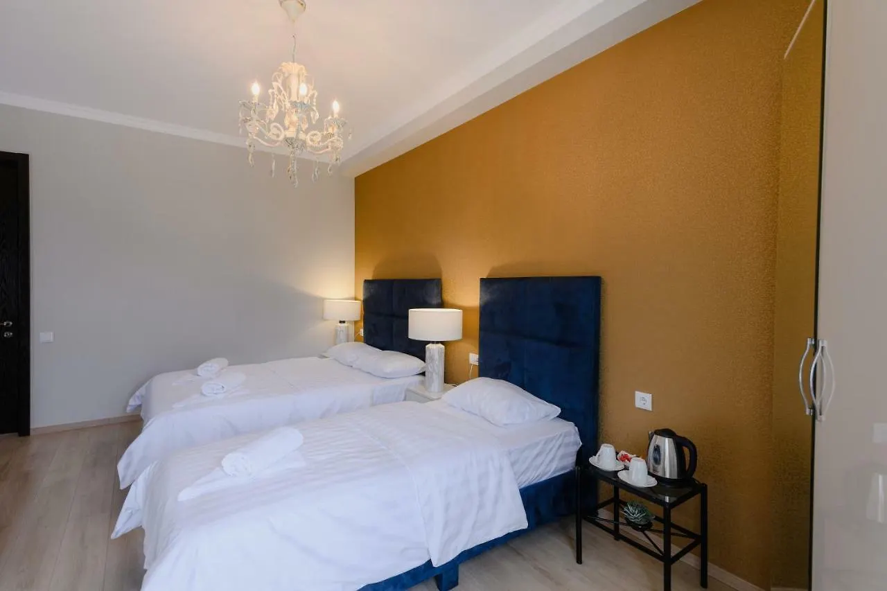 Golden Globe Boutique Hotel Tbilisi 4*,